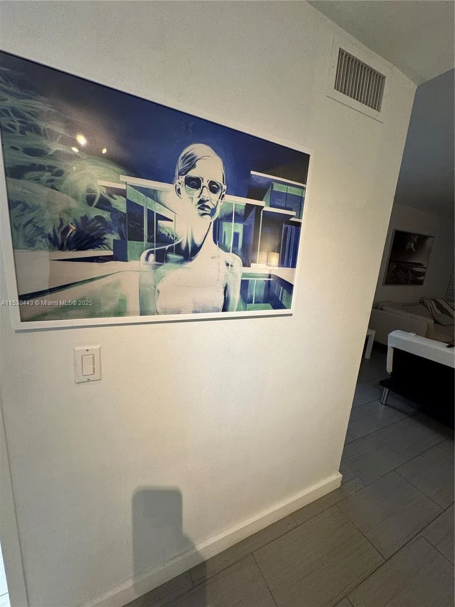 1200 West Ave #202 Miami Beach, FL 33139