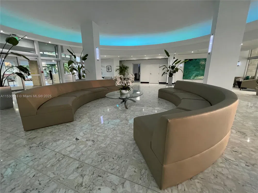 1200 West Ave #202 Miami Beach, FL 33139