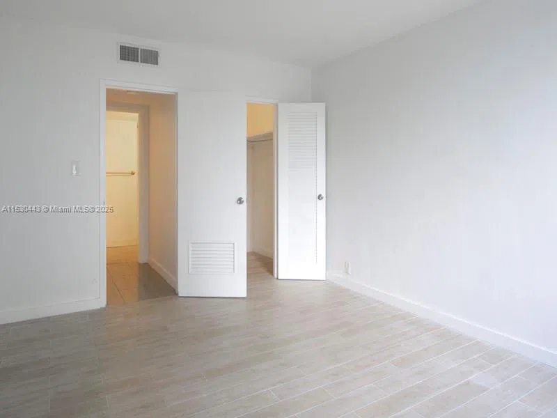 1200 West Ave #202 Miami Beach, FL 33139