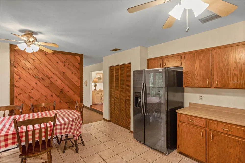 18001 SE HAWTHORNE ROAD Hawthorne, FL 32640