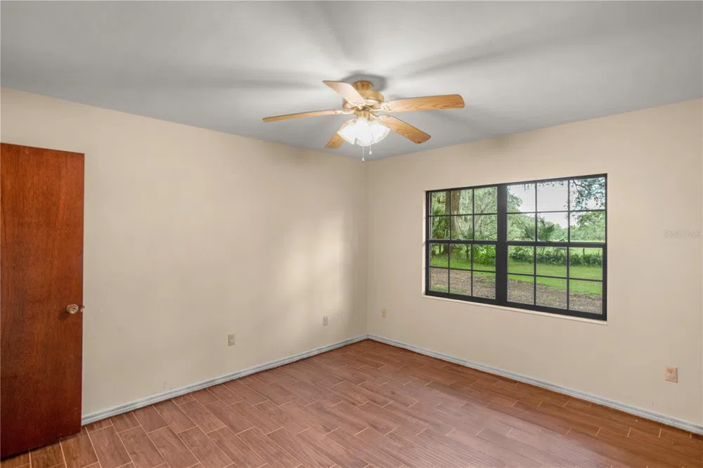 18001 SE HAWTHORNE ROAD Hawthorne, FL 32640