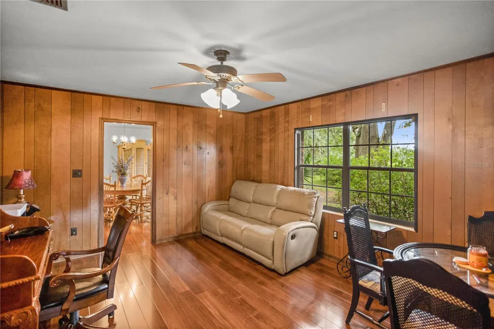 18001 SE HAWTHORNE ROAD Hawthorne, FL 32640