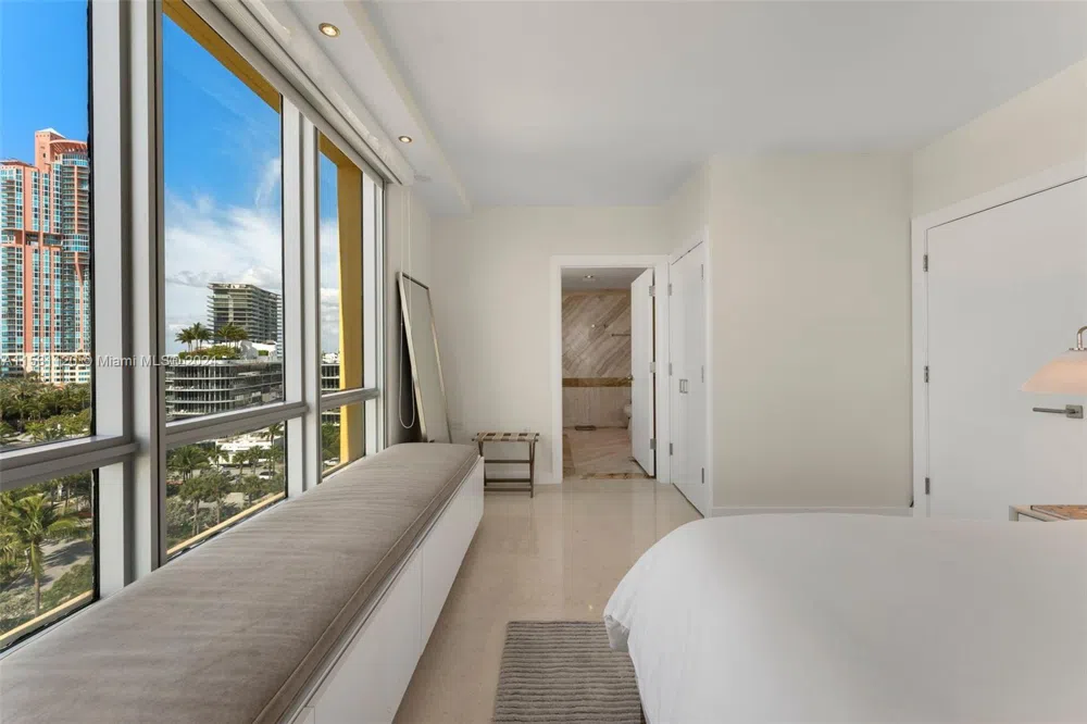 101 Ocean Dr #907 Miami Beach, FL 33139