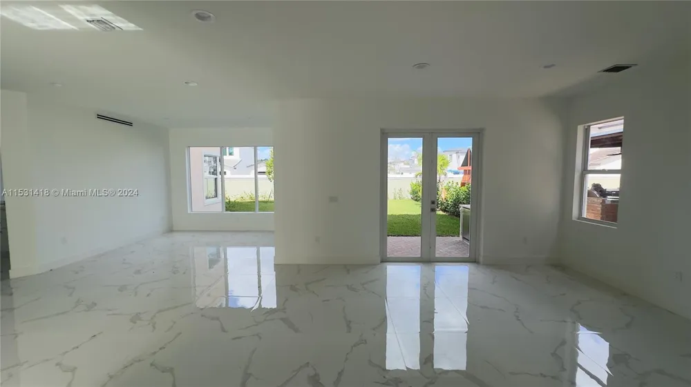 3523 Forest View Cir Dania Beach, FL 33312