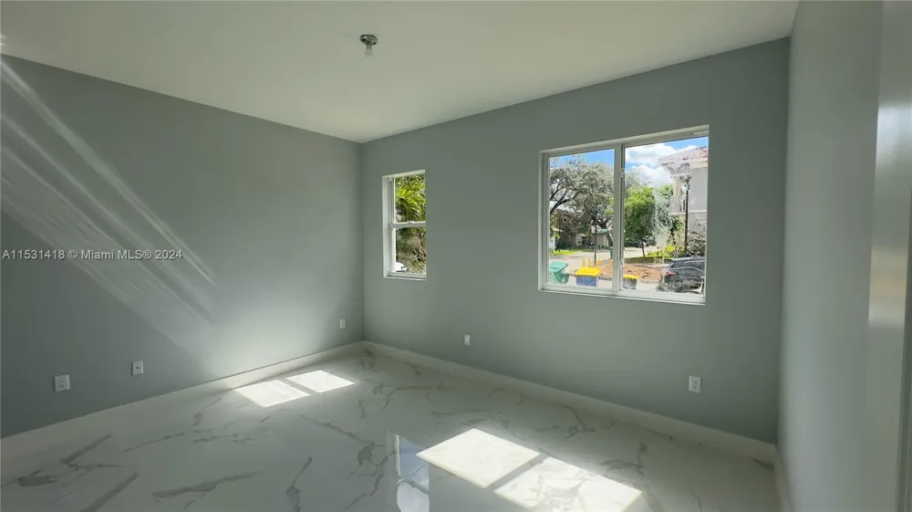 3523 Forest View Cir Dania Beach, FL 33312