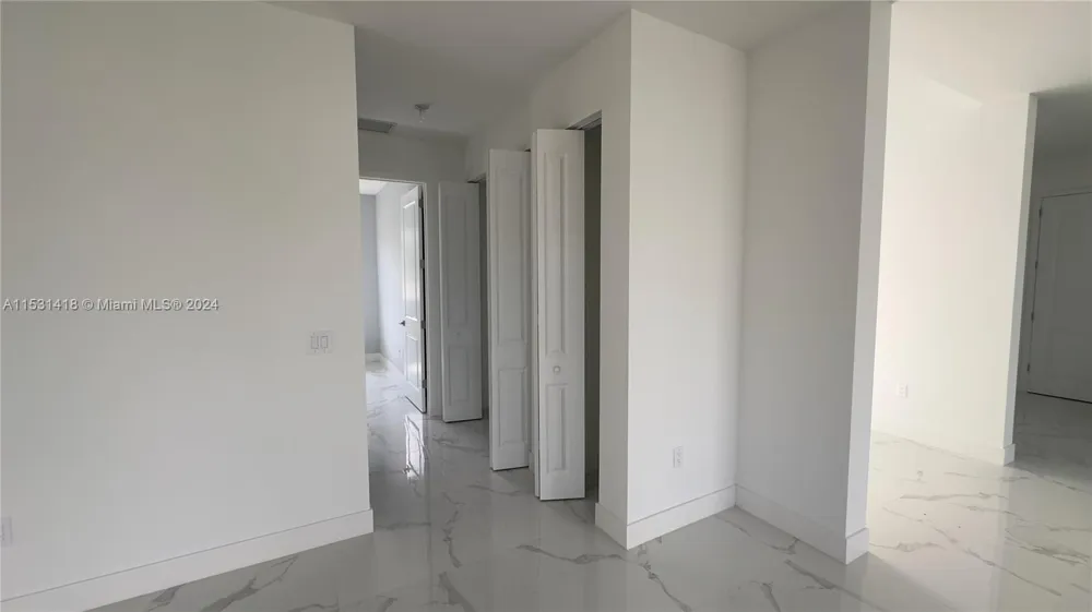 3523 Forest View Cir Dania Beach, FL 33312