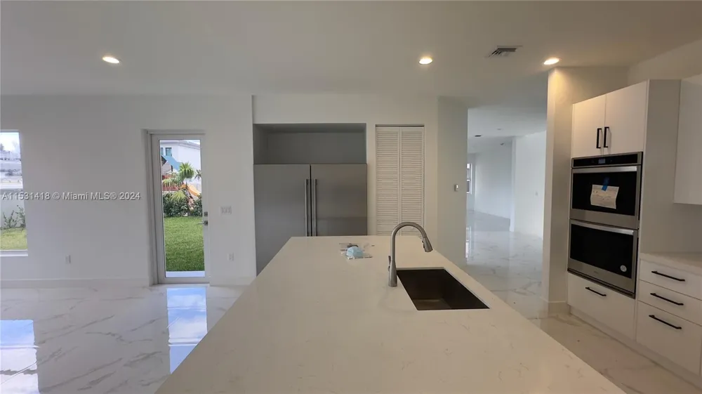 3523 Forest View Cir Dania Beach, FL 33312