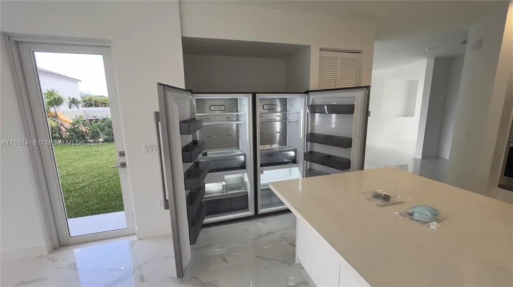 3523 Forest View Cir Dania Beach, FL 33312