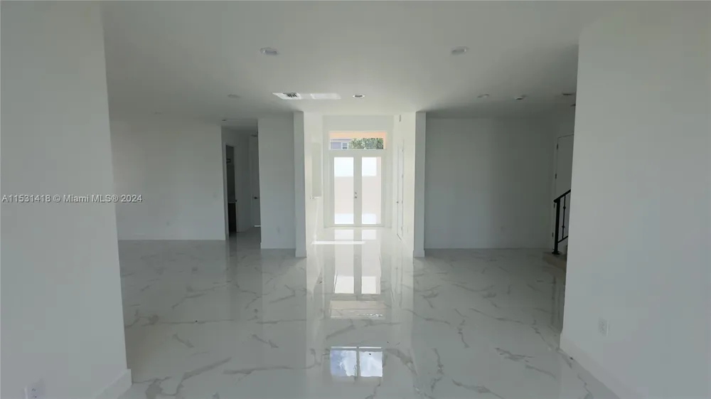 3523 Forest View Cir Dania Beach, FL 33312