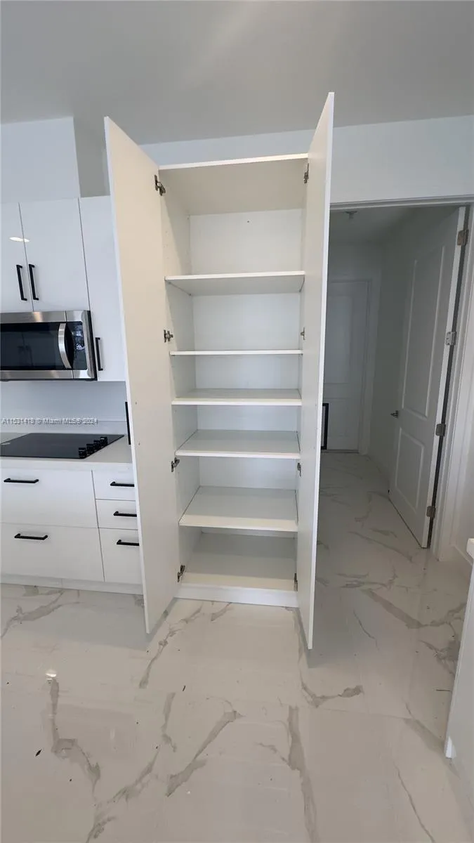 3523 Forest View Cir Dania Beach, FL 33312