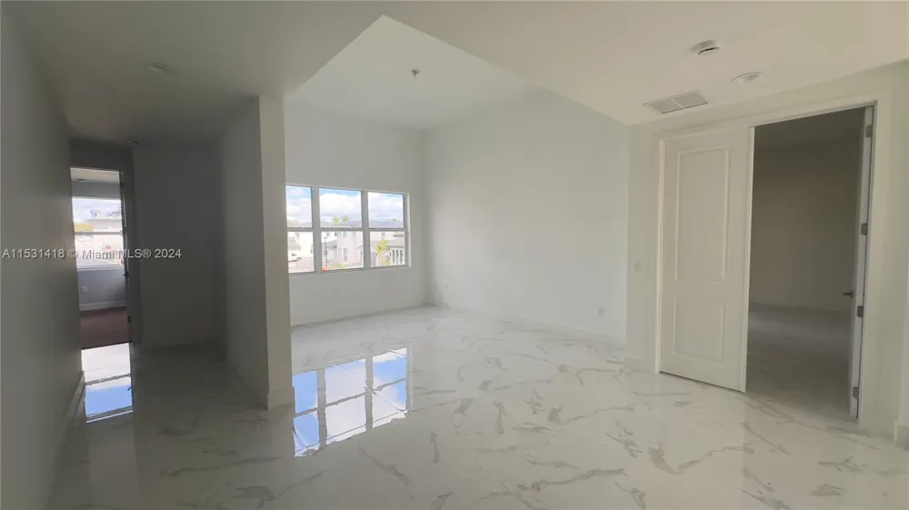3523 Forest View Cir Dania Beach, FL 33312