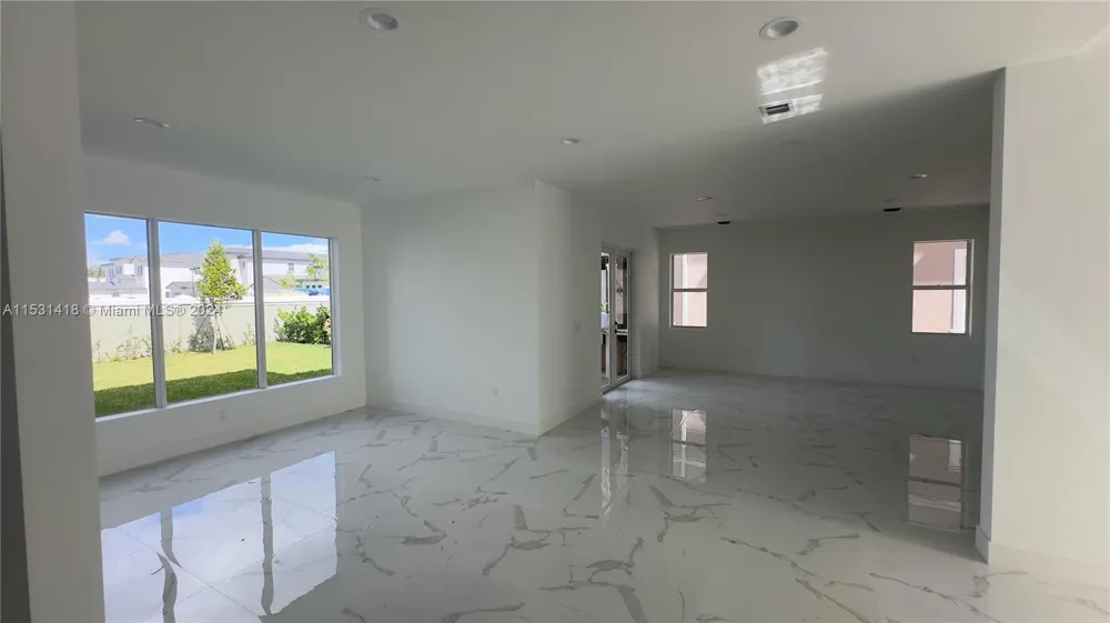 3523 Forest View Cir Dania Beach, FL 33312