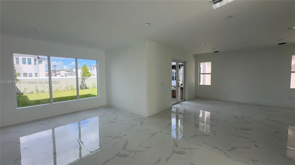 3523 Forest View Cir Dania Beach, FL 33312