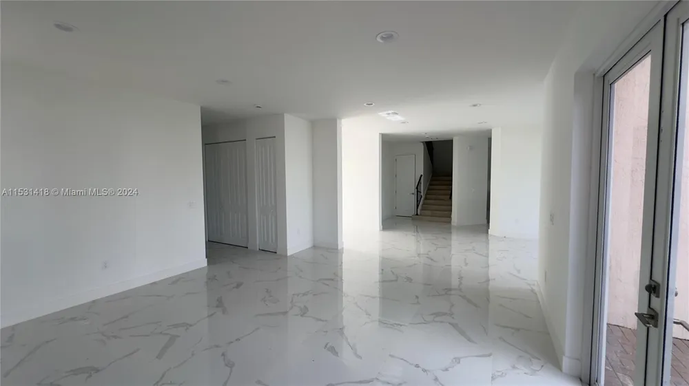 3523 Forest View Cir Dania Beach, FL 33312