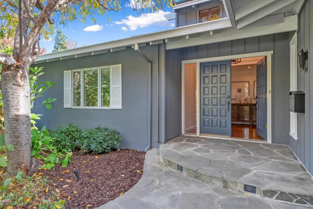 1360 Hillview Drive Menlo Park, CA 94025