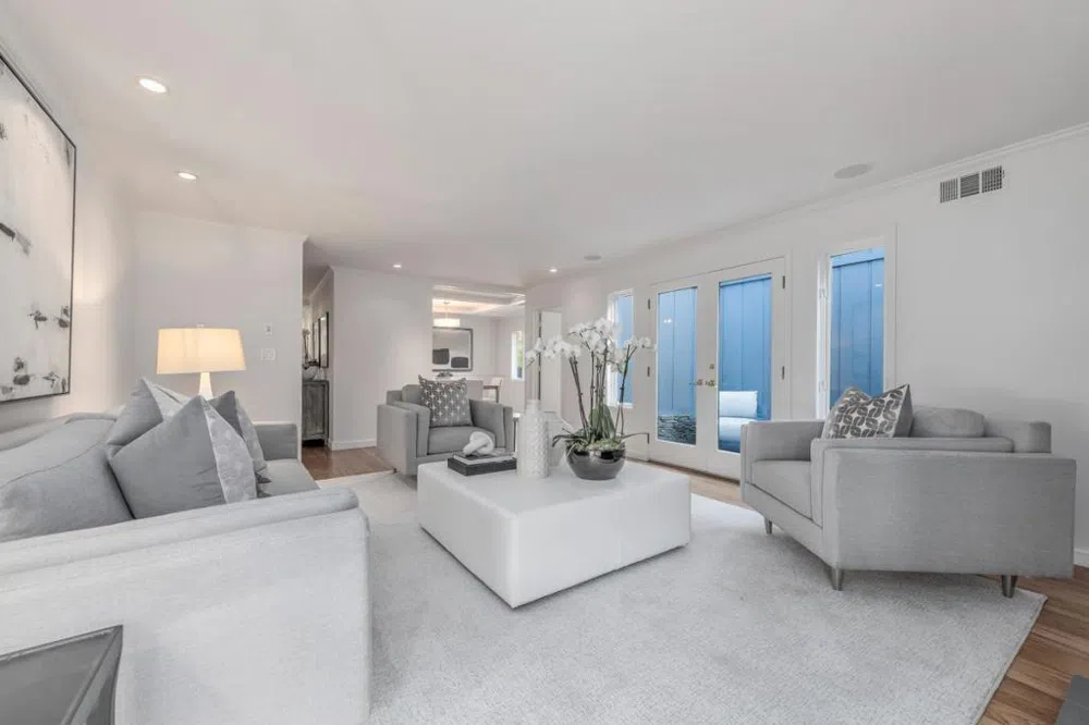 1360 Hillview Drive Menlo Park, CA 94025