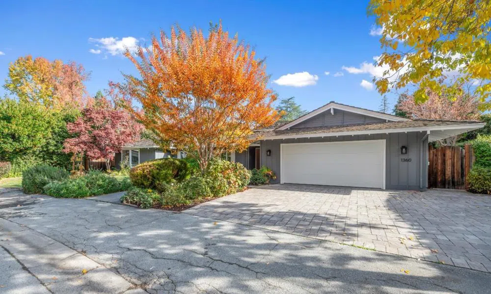 1360 Hillview Drive Menlo Park, CA 94025