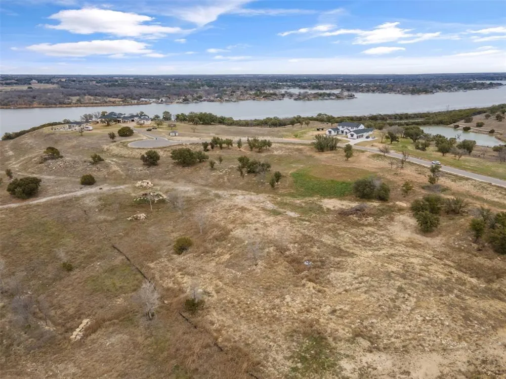 724 Rc Luker Court Granbury, TX 76048