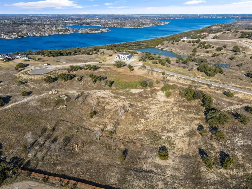 724 Rc Luker Court Granbury, TX 76048