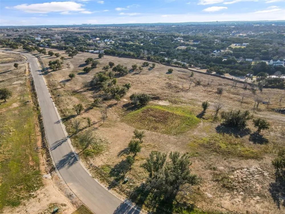 724 Rc Luker Court Granbury, TX 76048