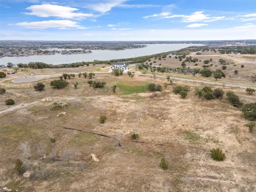 724 Rc Luker Court Granbury, TX 76048