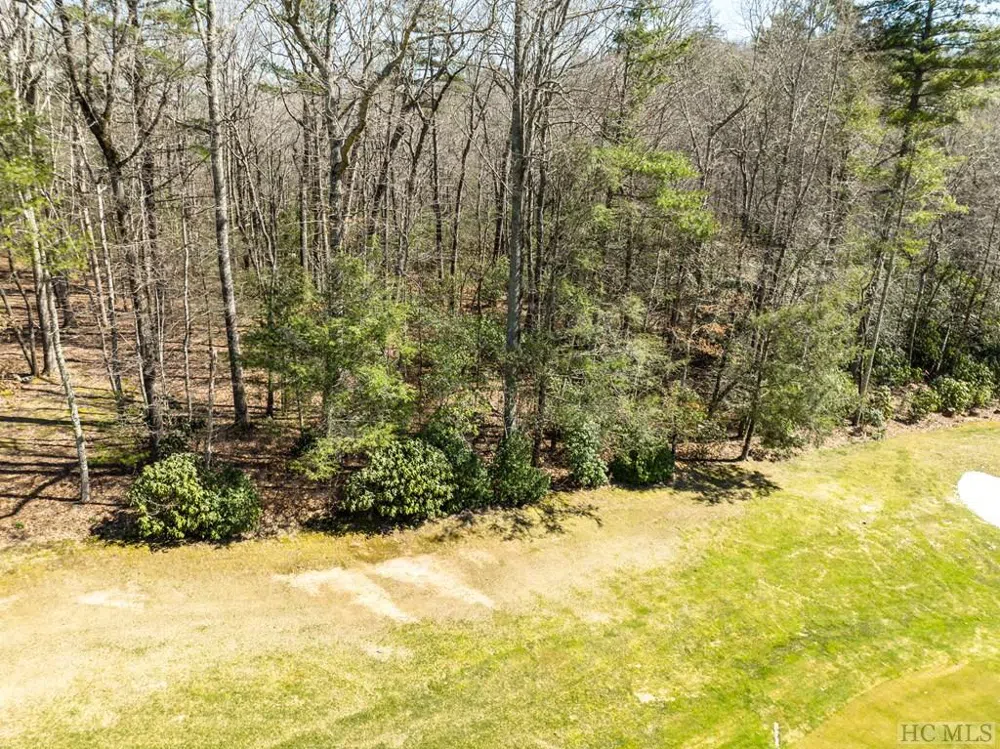I 12 Seminole Way Lake Toxaway, NC 28747