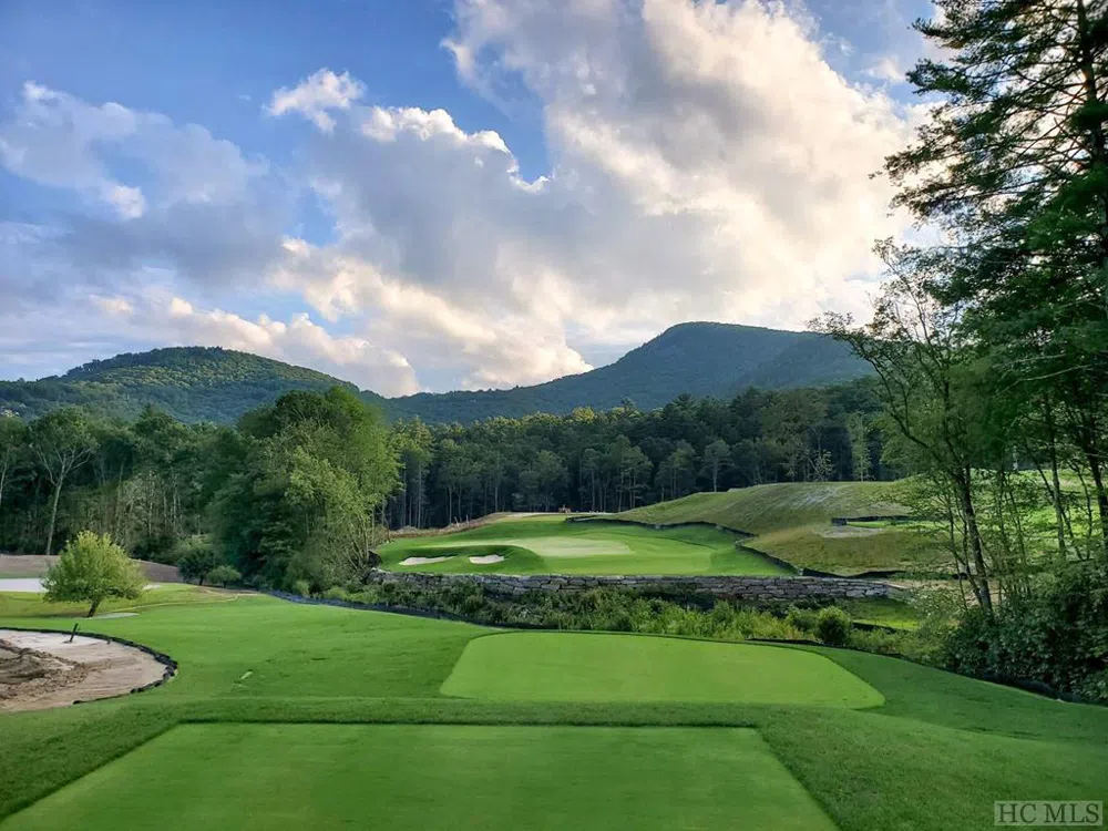 Lot 7 GlenCove Drive Cashiers, NC 28717