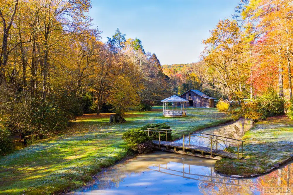 Lot 11 GlenCove Drive Cashiers, NC 28717