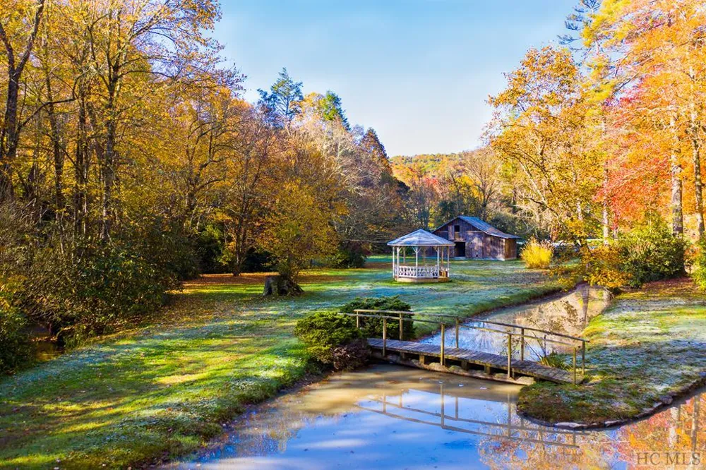 Lot 11 GlenCove Drive Cashiers, NC 28717
