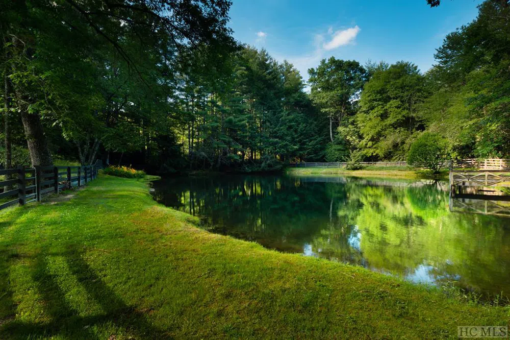 Lot 12 GlenCove Drive Cashiers, NC 28717