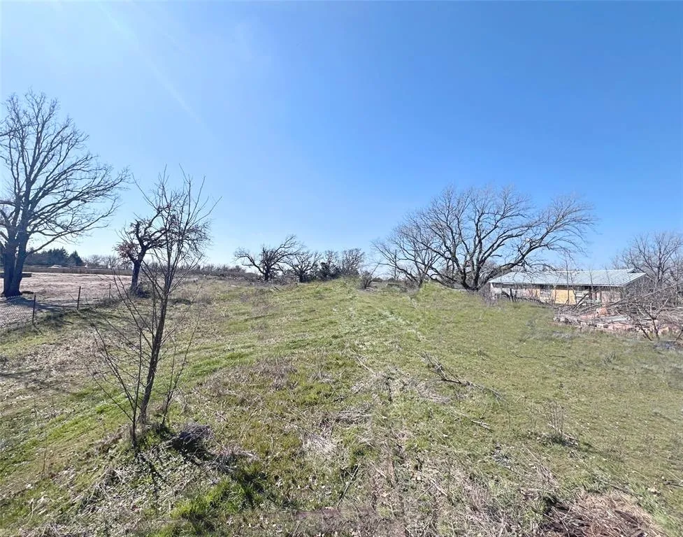 Hwy 101 Bowie, TX 76230