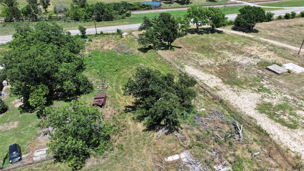 Hwy 101 Bowie, TX 76230