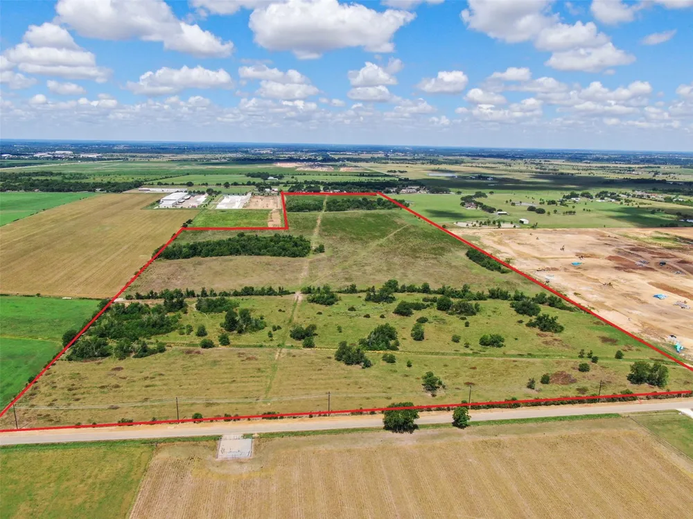 98 Fields Store Road Waller, TX 77484