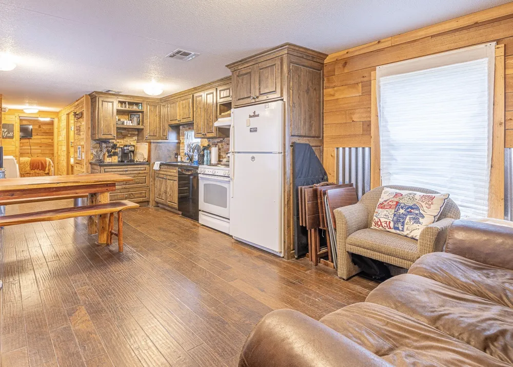 387 CR 238 A Cameron, TX 76520
