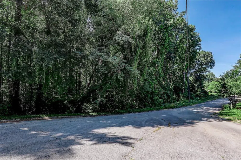 1201 Barkwood Court Lilburn, GA 30047
