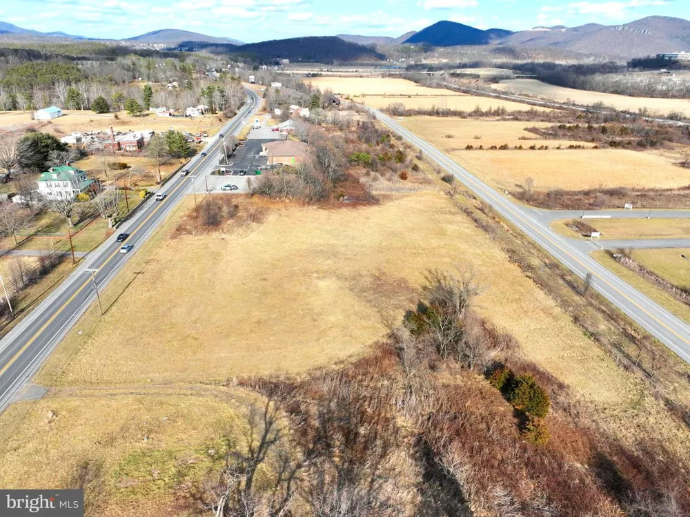 7 MCMULLEN HIGHWAY Cresaptown, MD 21502