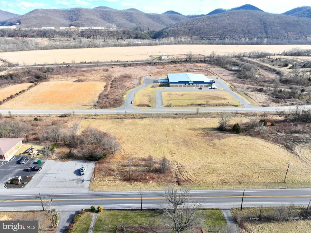 7 MCMULLEN HIGHWAY Cresaptown, MD 21502