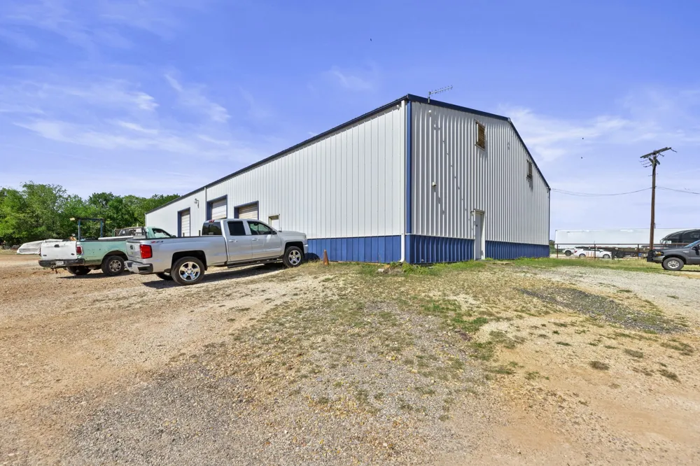 121 James Hoskins Lane Cedar Creek, TX 78612