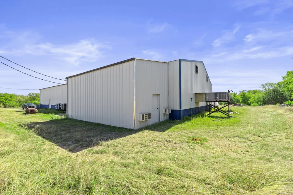 121 James Hoskins Lane Cedar Creek, TX 78612