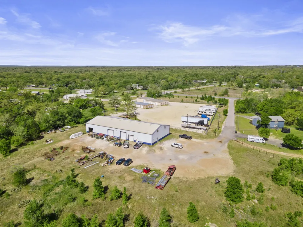 121 James Hoskins Lane Cedar Creek, TX 78612