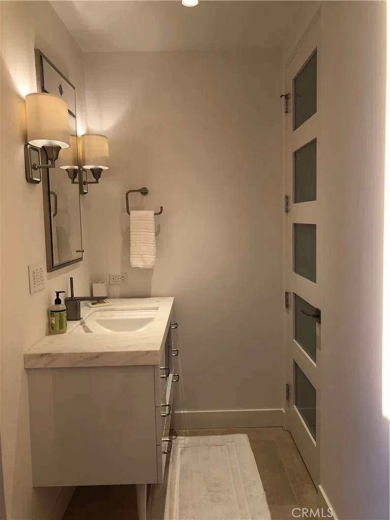 31755 Coast #305 Laguna Beach, CA 92651