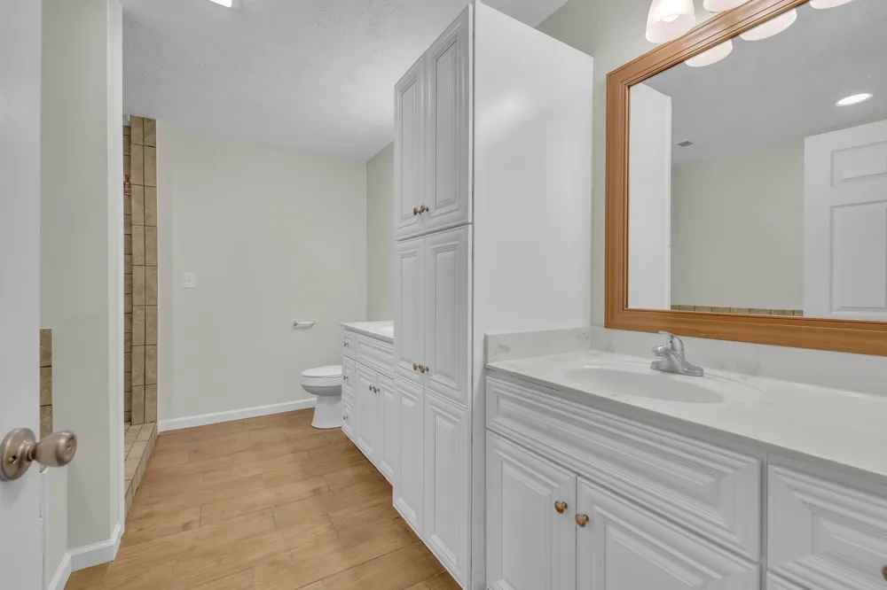 211 Woodmere Dr Hohenwald, TN 38462
