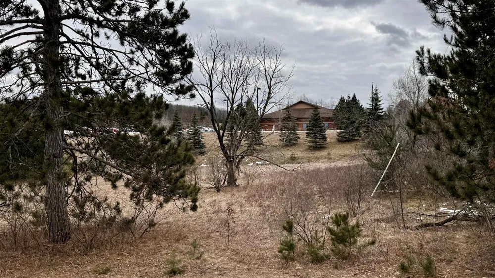 7859 S US-131 Clam Lake Township, MI 49601