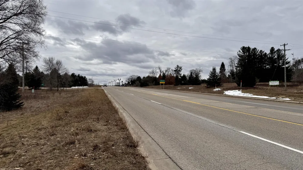 7859 S US-131 Clam Lake Township, MI 49601