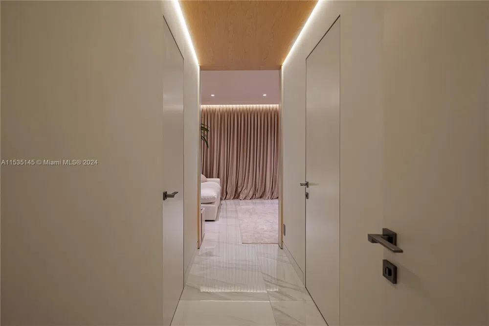 19115 Fisher Island Dr #19115 Miami Beach, FL 33109
