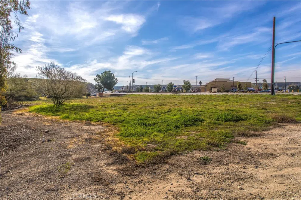 12915 14th Street Yucaipa, CA 92399