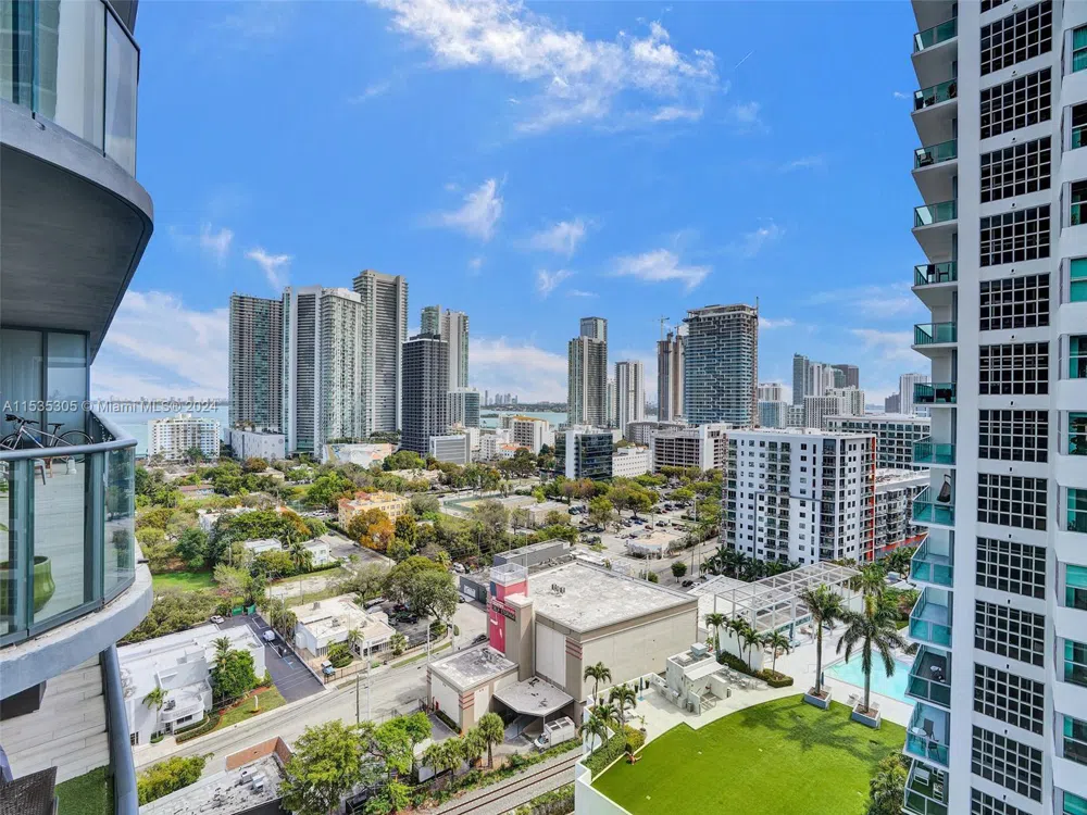 121 NE 34th St #1801 Miami, FL 33137