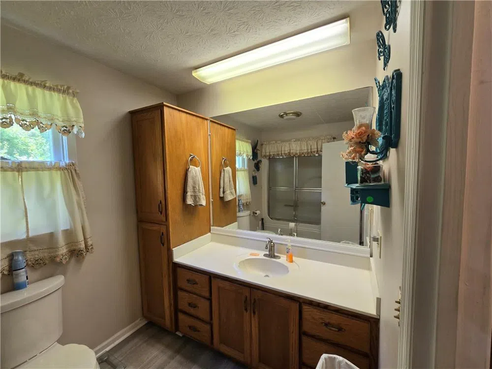 11953 Henderson Mountain Road Fairmount, GA 30139