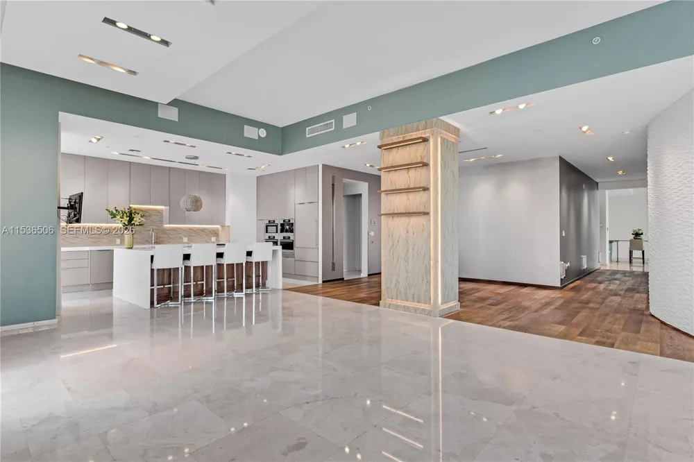 900 Brickell Key Blvd #1002 Miami, FL 33131