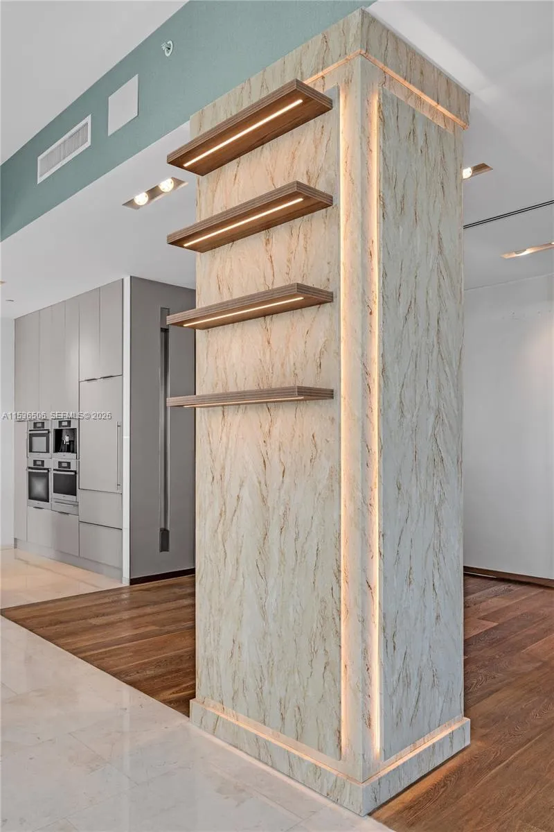 900 Brickell Key Blvd #1002 Miami, FL 33131